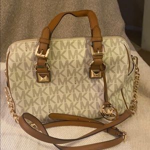 Michael Kors Crossbody bag.